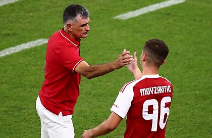 Ο Μουζακίτης και οι σκέψεις του Μεντιλίμπαρ για το Λονδίνο