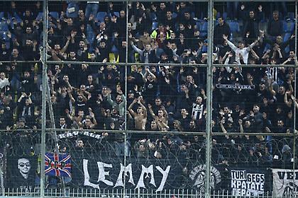 ΣΦ ΠΑΟΚ: «Στο ίδιο έργο θεατές…»