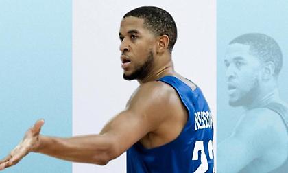 Χέσον: «Να βοηθήσω τη Μύκονο να χτίσει κάτι ξεχωριστό»