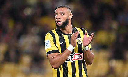 Ανανέωσε ο Μουκουντί, ηγέτης της άμυνας της ΑΕΚ μέχρι το 2029!