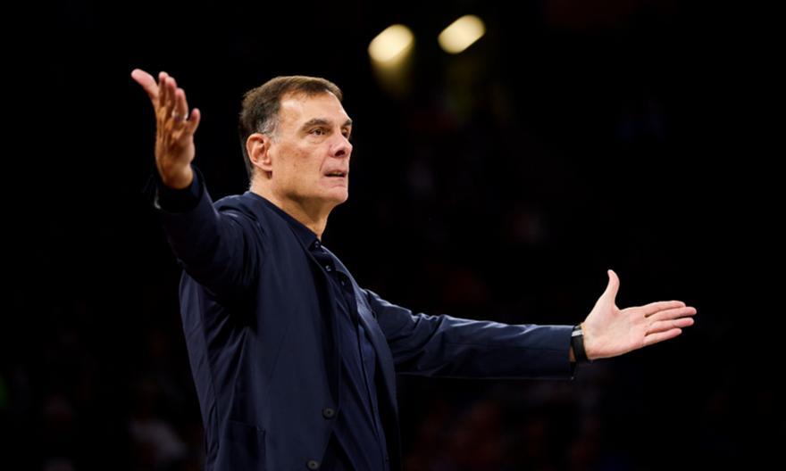 Το ξεκίνημα με το δεξί και η ομιλία Μπαρτζώκα: Η παρακάμερα από το «διπλό» του Ολυμπιακού στη Βιτόρια