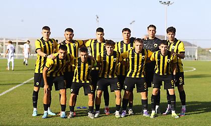 Δέκα παίκτες των ακαδημιών της ΑΕΚ έγιναν επαγγελματίες