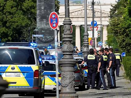 Εκρήξεις και πυροβολισμοί νωρίς το πρωί στο Μόναχο - Ενας νεκρός