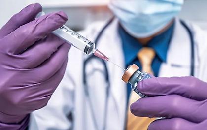 Ερχεται χειμώνας - Ποιοι πρέπει να εμβολιαστούν κατά του Αναπνευστικού Συγκυτιακού Ιού (RSV)