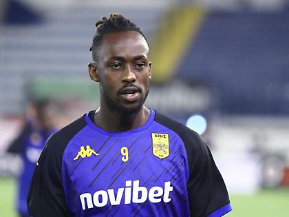 Άρης: Μπήκε στην αποστολή για το ματς με τον ΟΦΗ ο Καντεβέρε - Νοκ άουτ ο Γένσεν