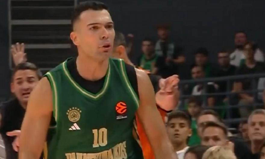 Αχόρταγος Σλούκας, πανηγύρισε για μια κερδισμένη διεκδίκησης της μπάλας!