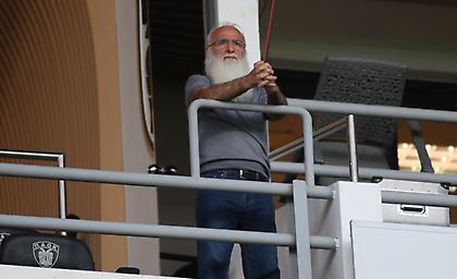 «Ντόπες» Ιβάν Σαββίδη στους παίκτες του ΠΑΟΚ εν όψει Ολυμπιακού