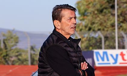 Προς διαζύγιο με τον Πετράκη – Αναζητά προπονητή ο Παναιτωλικός