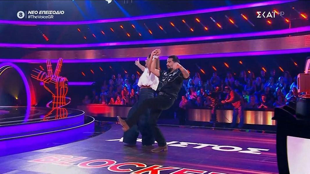 The Voice: Ο χορός Παπαρίζου-Μάστορα και η θεαματική τούμπα
