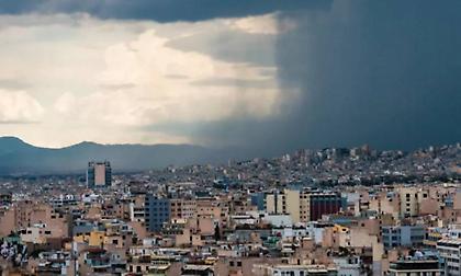 Καιρός: Η κακοκαιρία «Barbara» φέρνει βροχές, καταιγίδες και πτώση της θερμοκρασίας