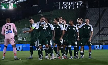 Ο όρκος νίκης στη μνήμη του Μπάλντοκ και το τρομερό φιλί του Καλάμπρια στη φανέλα