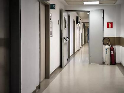 Έδωσαν λάθος αντιβιοτικό σε 22χρονη στο «Αττικόν» και υπέστη αλλεργικό επεισόδιο – Δυο συλλήψεις