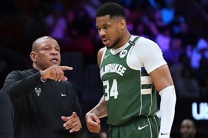 Ντοκ Ρίβερς: «Δεν υπήρξε ποτέ συζήτηση για ανταλλαγή του Αντετοκούνμπο»