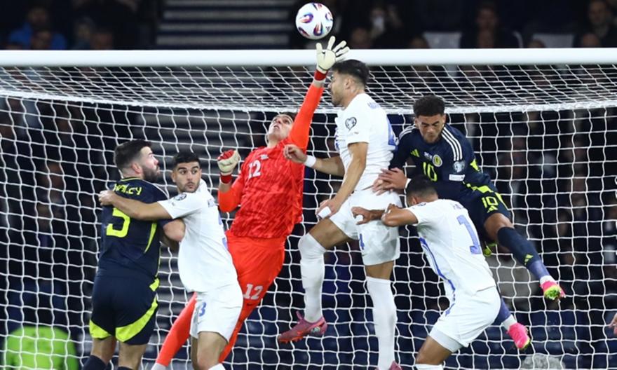 Το γκολ του Τσιμίκα & η καθίζηση στο φινάλε: Τα highlights από την ήττα της Ελλάδας στη Σκωτία