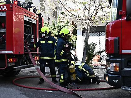 Εμπρηστική επίθεση τα ξημερώματα σε αντιπροσωπεία αυτοκινήτων στον Βύρωνα