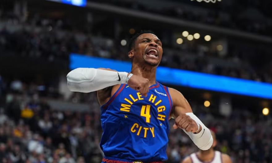 Ράσελ Γουέστμπρουκ: Έχει τεράστια προσφορά από ομάδα της Κίνας