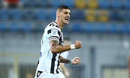 Σέρβιρε ασίστ στο Βουλγαρία-Τουρκία ο βασικός και αρχηγός Ντεσπόντοφ