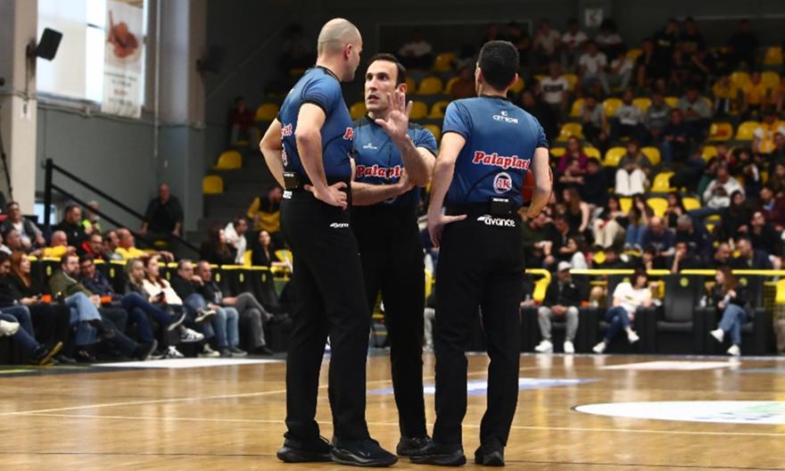 Η διαιτητική τριάδα στο Άρης Betsson-Κολοσσός Ρόδου