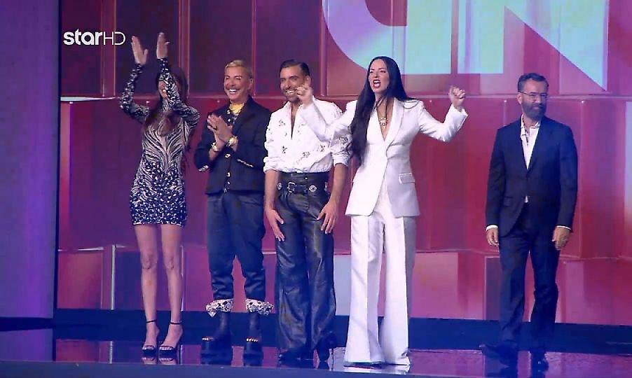 GNTM: Η Ζενεβιέβ… on fire, το αποκαλυπτικό ατύχημα που θα γίνει viral και τα 19 μοντέλα που μπήκαν στο σπίτι