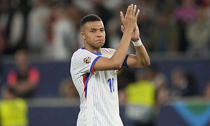 Λήξη συναγερμού στη Ρεάλ για Εμπαπέ: Απέφυγε τον σοβαρό τραυματισμό