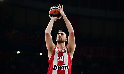 Μιλουτίνοφ: «Για τους οπαδούς είναι πιο σημαντικό να κερδίσουμε τον Παναθηναϊκό παρά την Ευρωλίγκα»