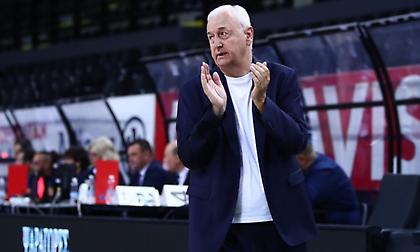 Σάκοτα: «Ο πάγκος μας βοήθησε -Παίζουμε για τον κόσμο και καλό είναι να έχει παρουσία πάντα στο γήπεδο»