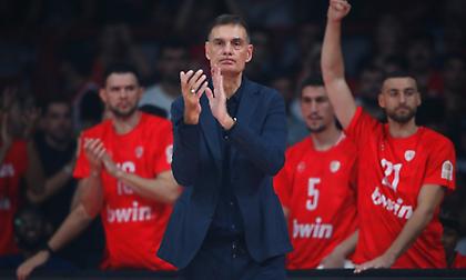 Μπαρτζώκας στα αποδυτήρια: «Μείναμε μαζί, είμαι πολύ περήφανος για όλους σας»