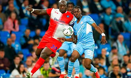 «Οι οπαδοί ήθελαν να με πυροβολήσουν»: Οι σοκαριστικές αναμνήσεις του Ακινφένουα από τη... Λιθουανία!