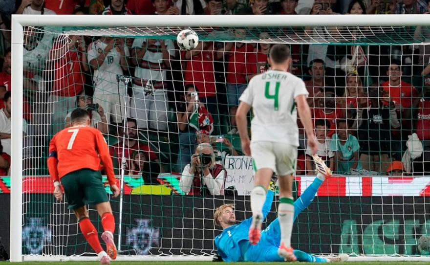 O Κέλεχερ αποδεικνύεται «πεναλτάκιας» και έχει σταματήσει, Εμπαπέ, Κριστιάνο και Φερνάντες!