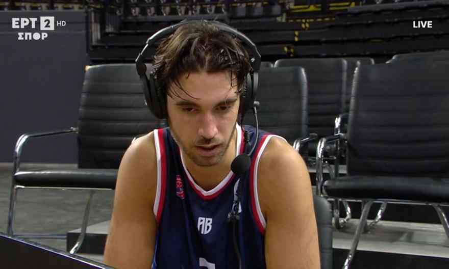 Τσαλμπούρης: «Υπάρχει πρόβλημα στην ομάδα - Πρέπει να ντρεπόμαστε ως παίκτες»