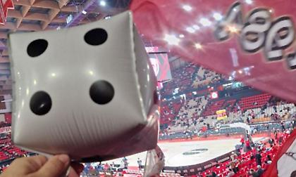 Οπαδοί του Ολυμπιακού θυμήθηκαν τους τελικούς και κράτησαν ζάρια για τον Φουρνιέ