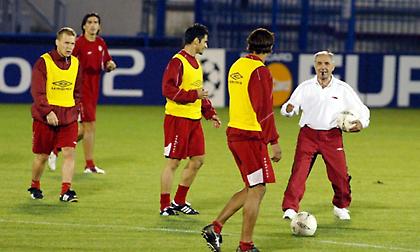 Η συλλυπητήρια ανακοίνωση του Ολυμπιακού για τον χαμό του Γιάννη Κόλλια