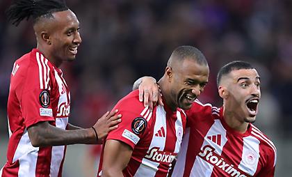 Στο τραπέζι τέσσερα συμβόλαια στον Ολυμπιακό