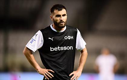 Αγωνία για Σενγκέλια στον ΟΦΗ, αποχώρησε με χτύπημα από την προπόνηση!