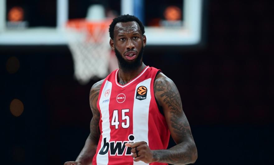 Χολ: «Χάσαμε πολλά ριμπάουντ»