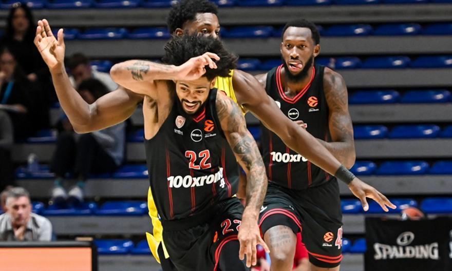 Η παρακάμερα του Ολυμπιακού από τη συγκλονιστική ανατροπή ενάντια στη Μακάμπι Τελ Αβίβ