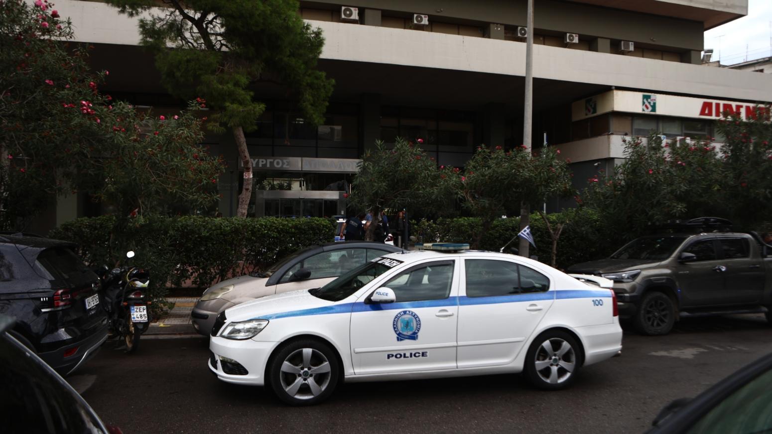 Αμπελόκηποι: Ανδρας έπεσε από τον Πύργο «Απόλλων»