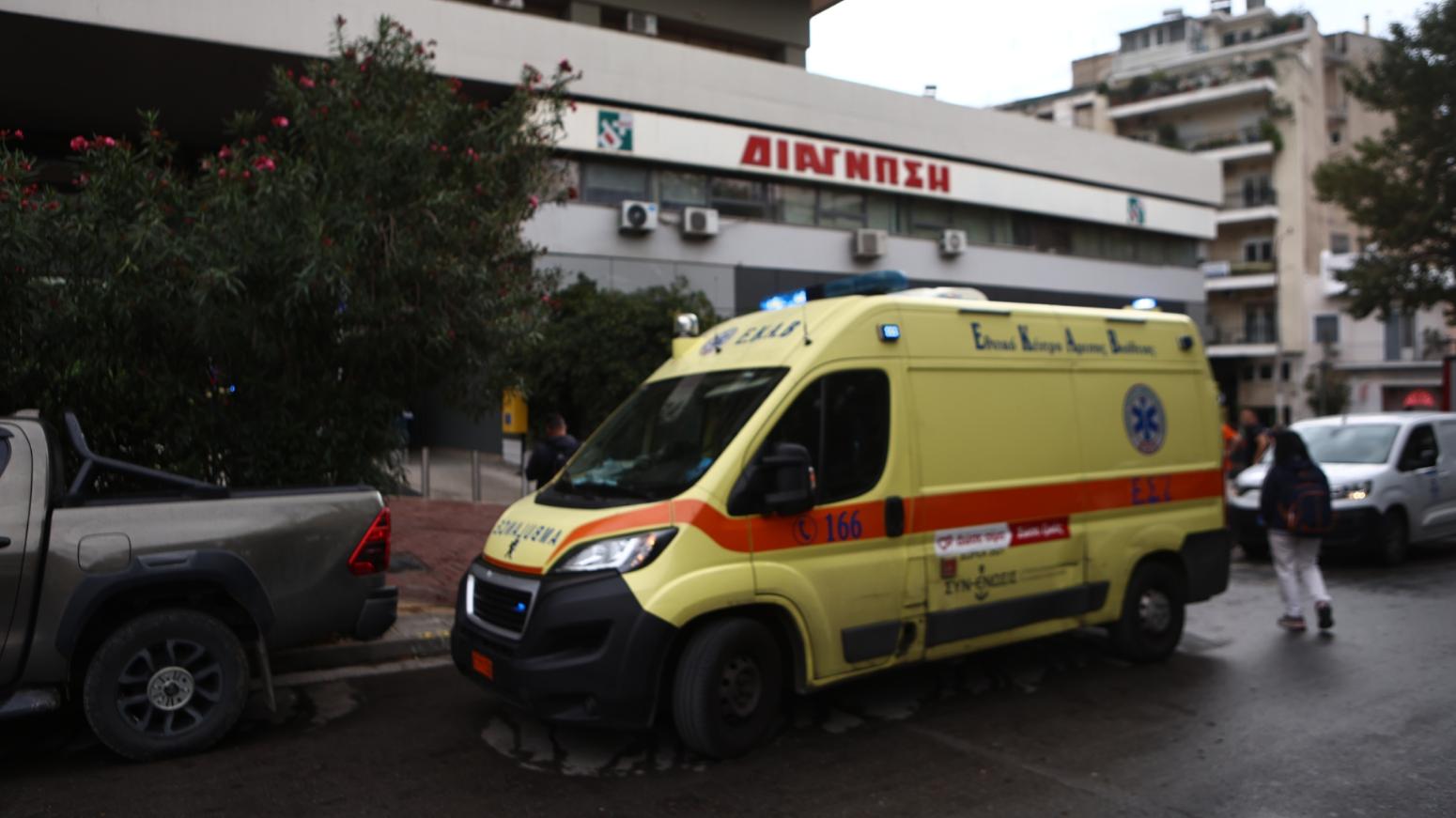 Αμπελόκηποι: Ανδρας έπεσε από τον Πύργο «Απόλλων»