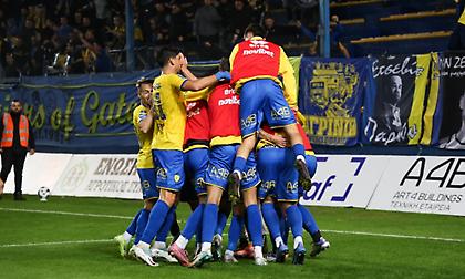 Ανατροπή, έξι γκολ σε ένα ημίχρονο και δύο κόκκινες: Τα highlights της ματσάρας του Παναιτωλικού με τον ΟΦΗ