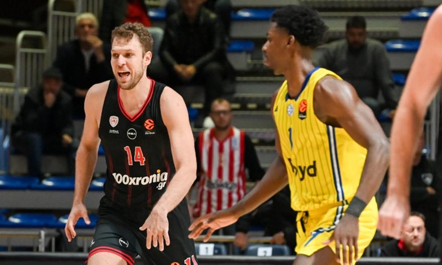 Ο Βεζένκοφ MVP της πέμπτης αγωνιστικής - Έπιασε τον Ντε Κολό στη δεύτερη θέση της λίστας