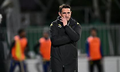 Προβληματισμένος ο Χιμένεθ: «Περνάμε μία Οδύσσεια, είναι σαν κακόγουστο αστείο - Ο Ντούντου τραυματίστηκε στον πάγκο...»