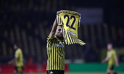 Υπέροχη κίνηση από Γιαννιώτα, αφιέρωσε το γκολ του Άρη στον «μαχητή» της ζωής, Βοριαζίδη