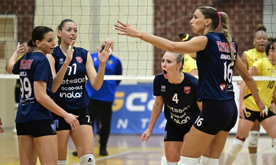 Έκανε «κηδεία» στην ΑΕΚ κι έδειξε τα «δόντια» του ο Πανιώνιος