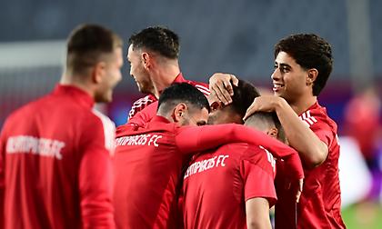 Αντύπας: «Βλέπεις στα πρόσωπα ελπίδα ότι ο Ολυμπιακός μπορεί να πάρει αποτέλεσμα - Θα έχει τις στιγμές του»