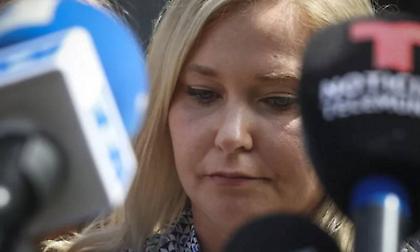 «Με βίασε γνωστός πρωθυπουργός, με έπνιγε και το απολάμβανε» - Σοκάρουν οι αποκαλύψεις στο βιβλίο της Τζιουφρέ