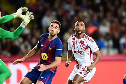 Η θέση της UEFA για τις αποφάσεις του Σνάιντερ για τα δύο πέναλτι στο Μπαρτσελόνα-Ολυμπιακός