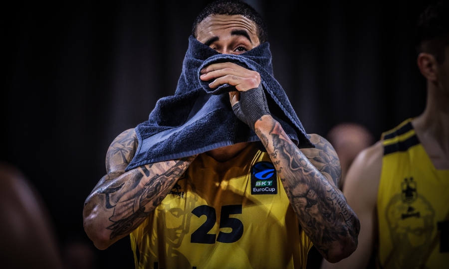 Άρης: Σκέψεις για αλλαγή προπονητή μετά την ήττα από τη Μανρέσα