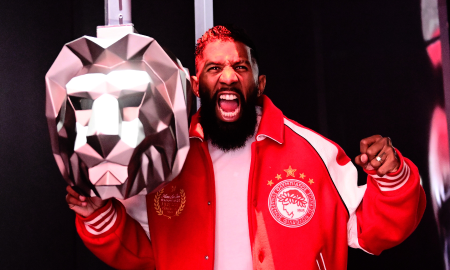 Ολυμπιακός: Η ομάδα επισκέφθηκε το Μουσείο της ομάδας στο «Γεώργιος Καραϊσκάκης»