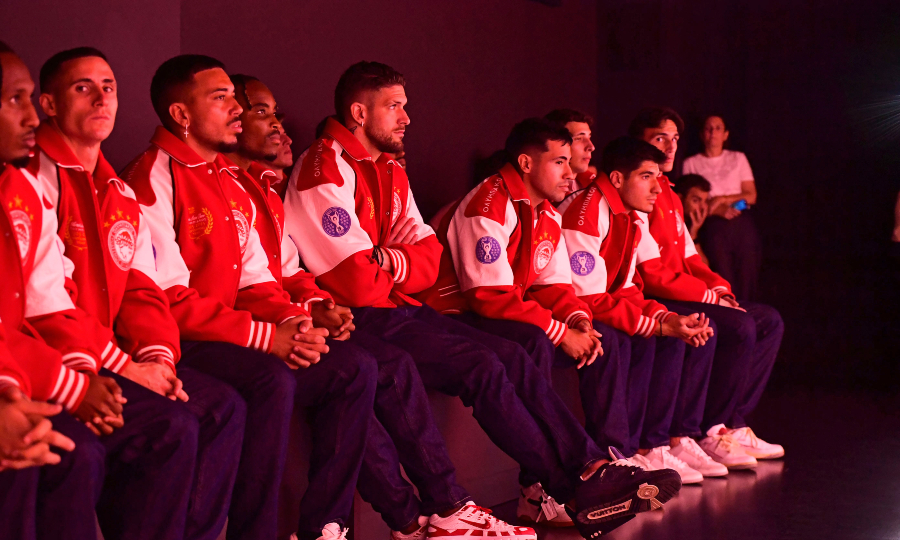 Ολυμπιακός: Η ομάδα επισκέφθηκε το Μουσείο της ομάδας στο «Γεώργιος Καραϊσκάκης»