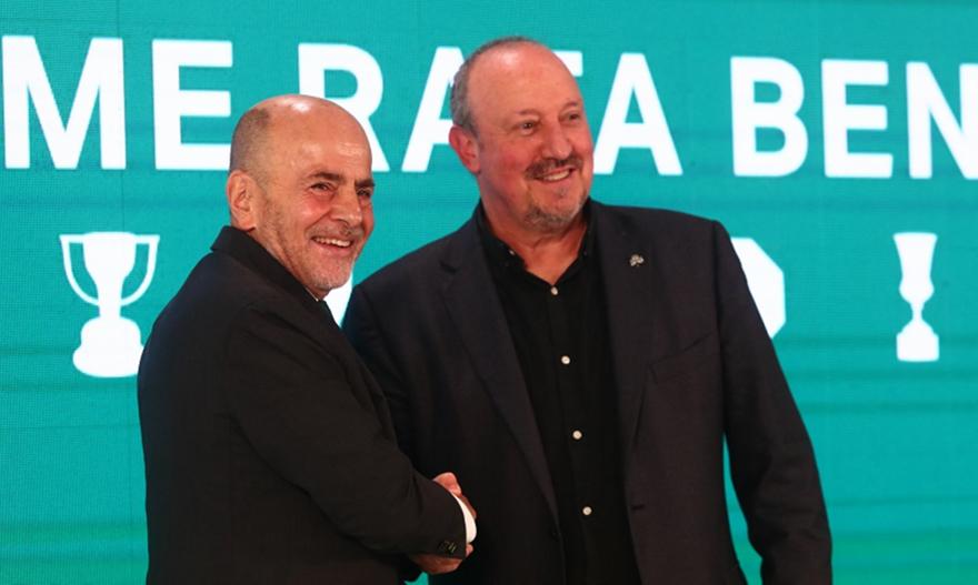 Τα σχόλια στον bwinΣΠΟΡ FM 94,6 για την παρουσίαση του Μπενίτεθ από τον Παναθηναϊκό